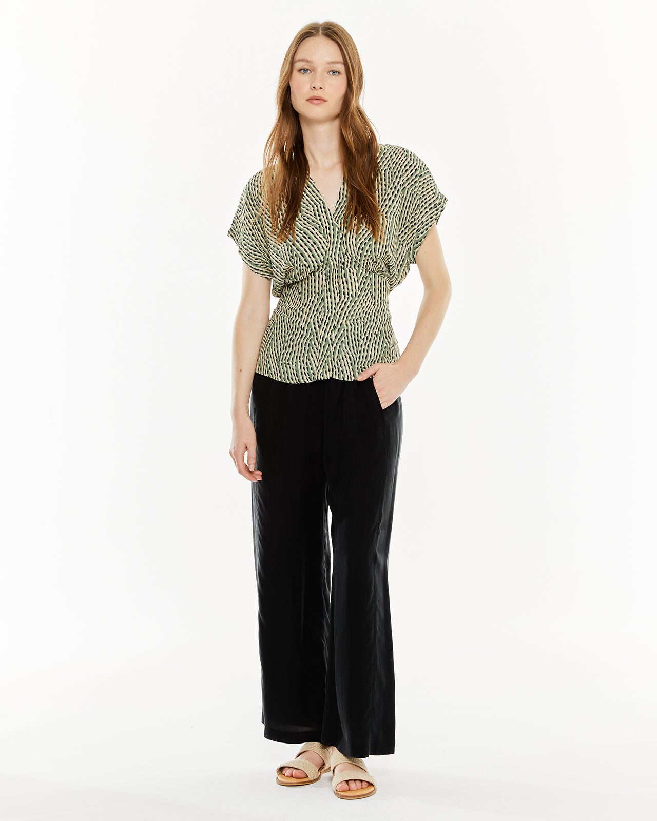 Camisa estampada con frunce en el pecho