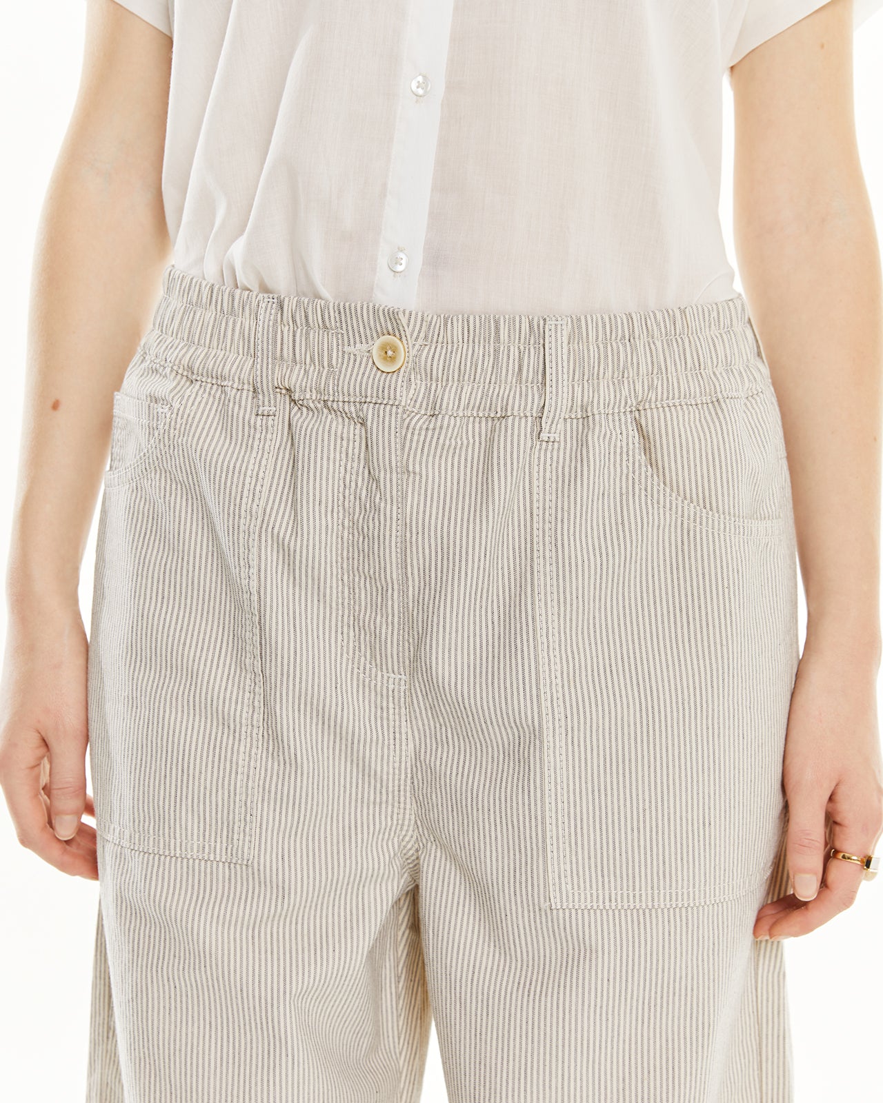 Pantalón rayas con goma en la cintura