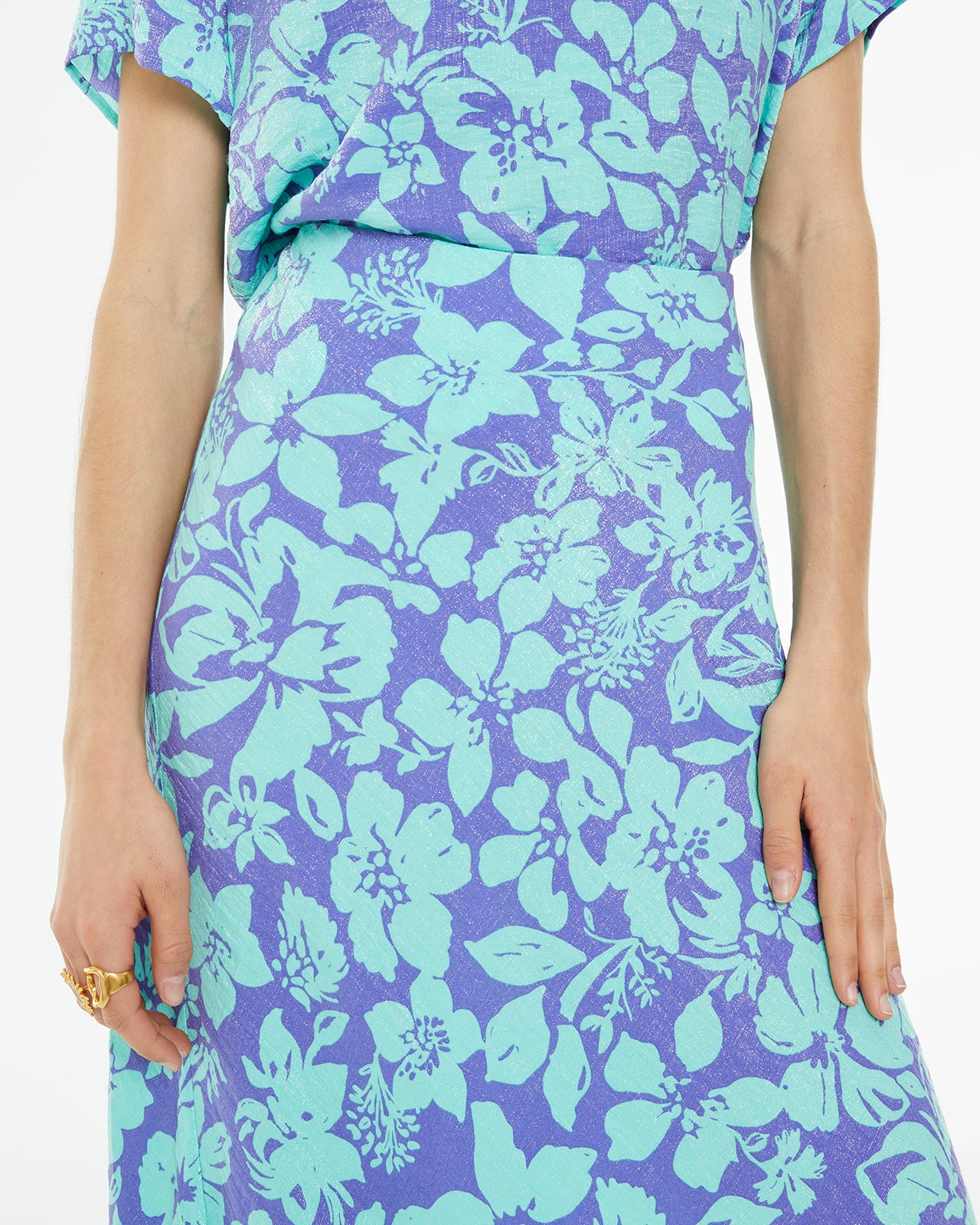 Falda midi estampado floral grande