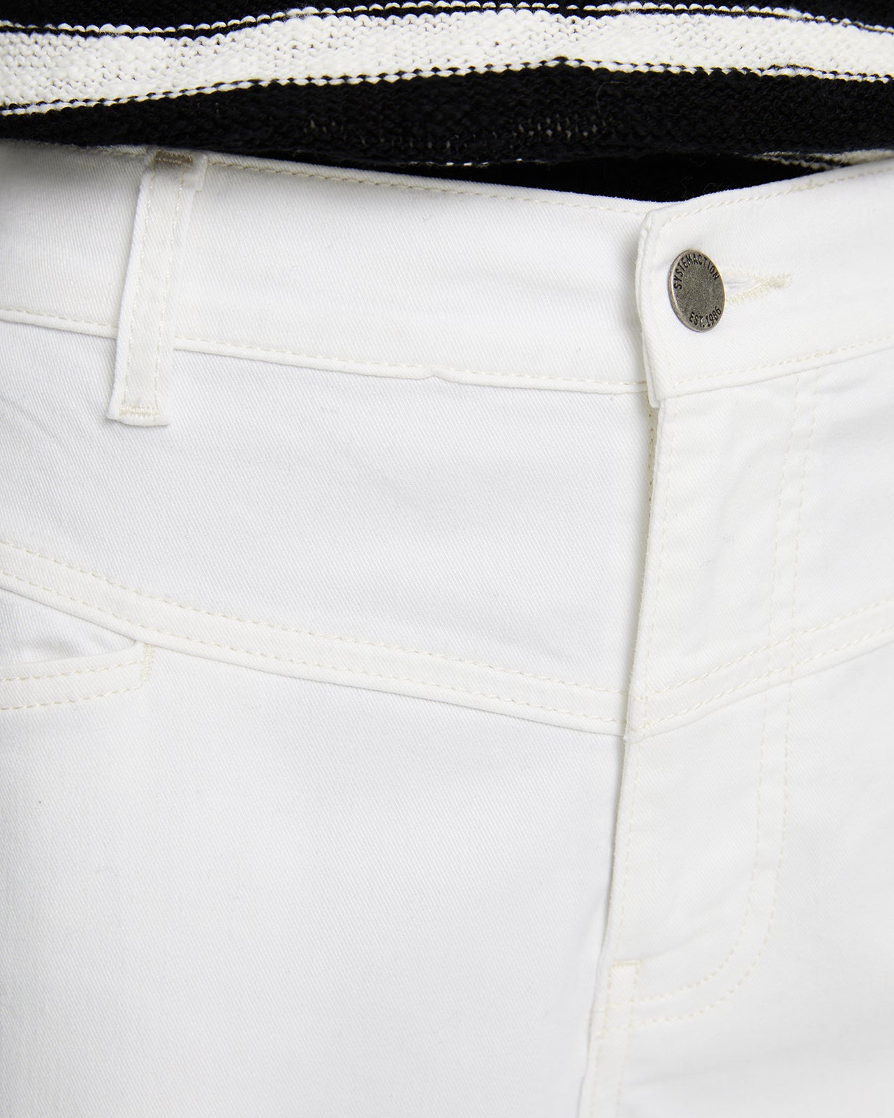 Pantalón vaquero blanco regular fit tiro medio