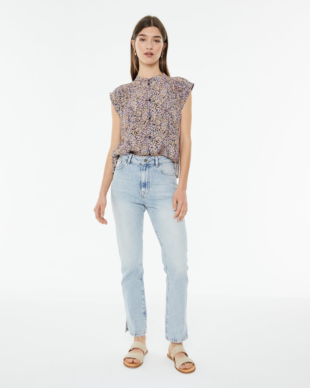 Jeans rectos de tiro medio efecto desgastado