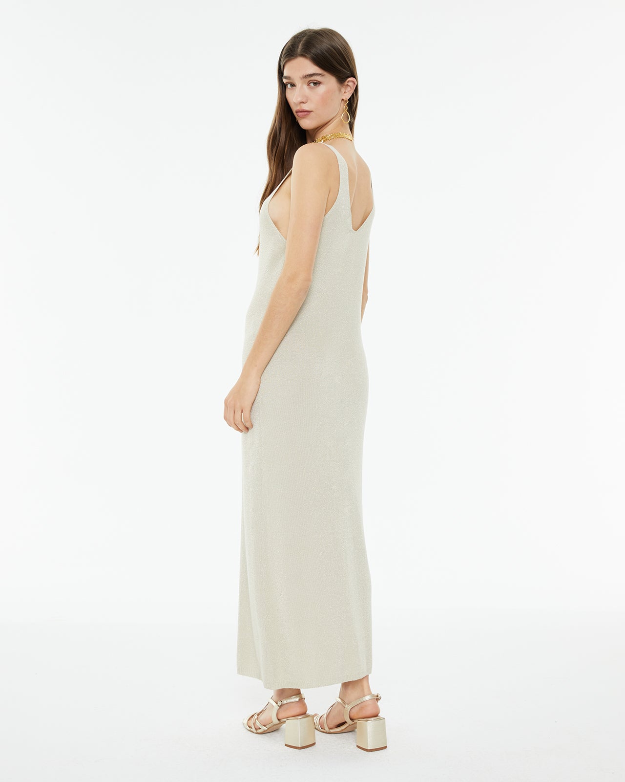 Vestido largo de punto con lúrex ajustado en cintura