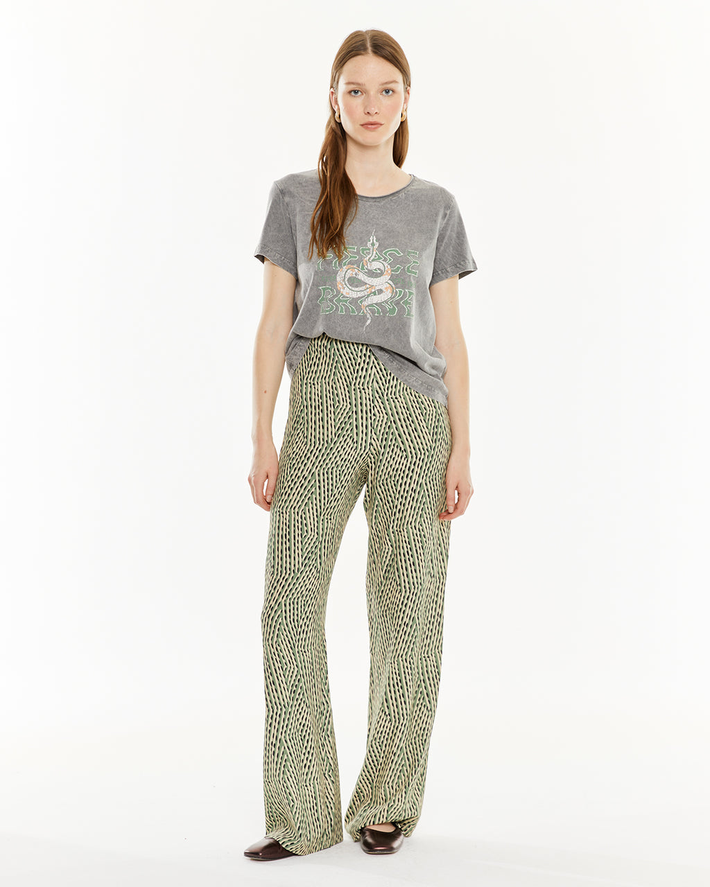 Camiseta de manga corta con estampado de serpiente