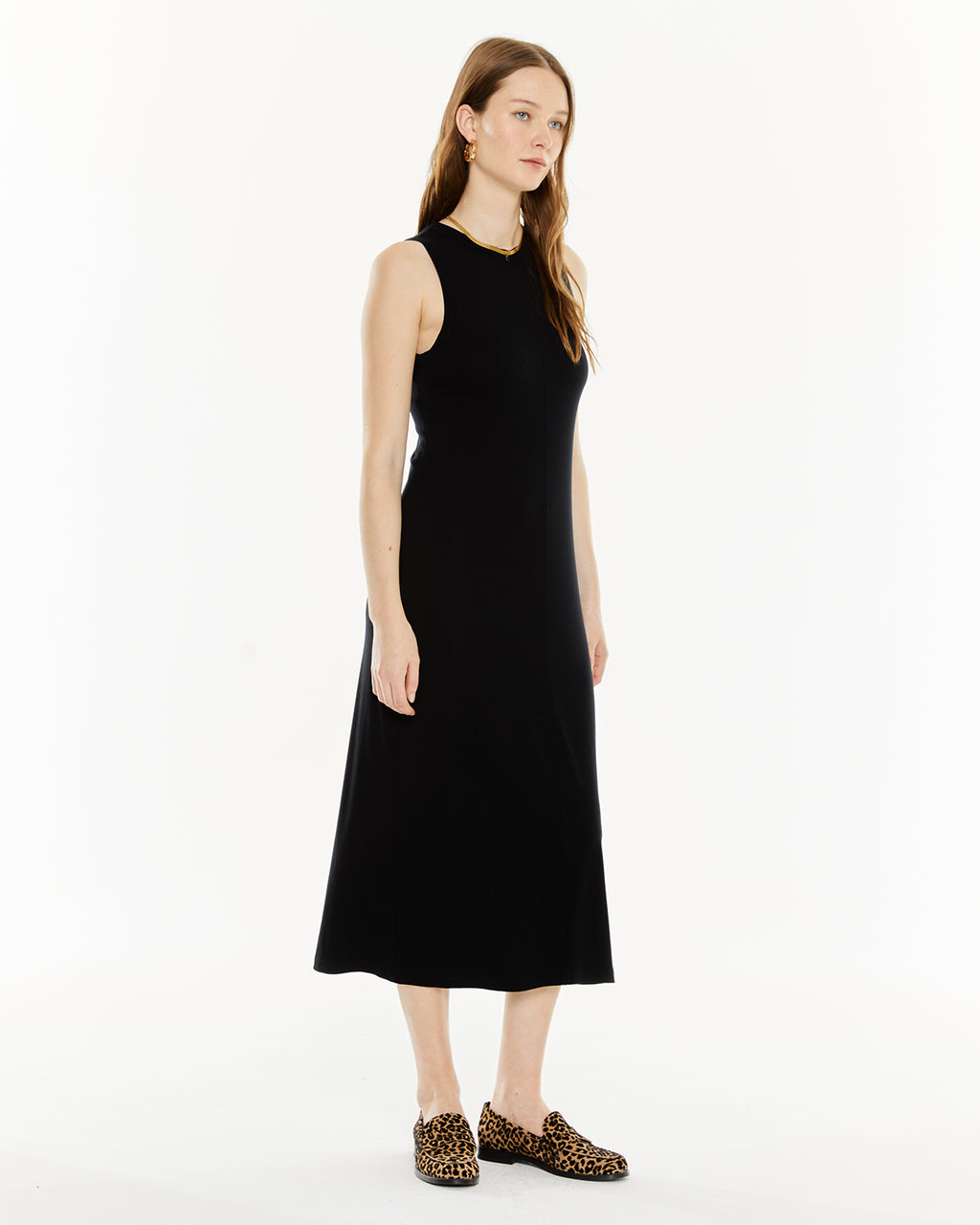 Vestido largo evasé con escote halter