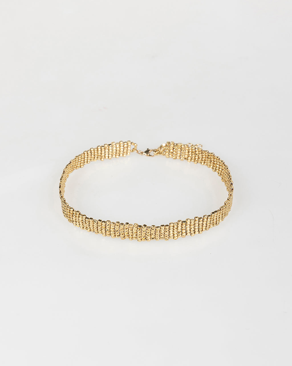 Collar choker dorado