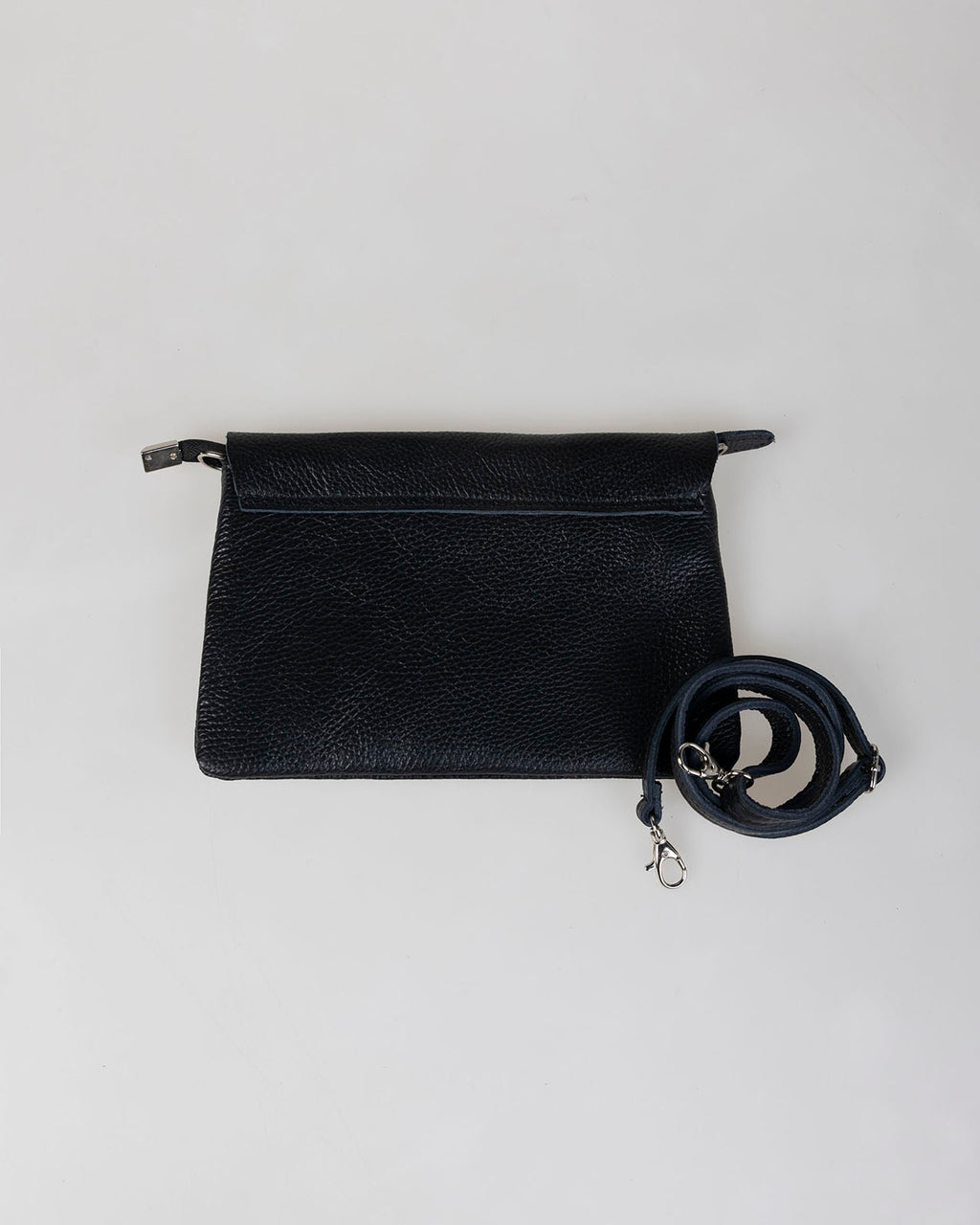 Bolso tipo bandolera de piel