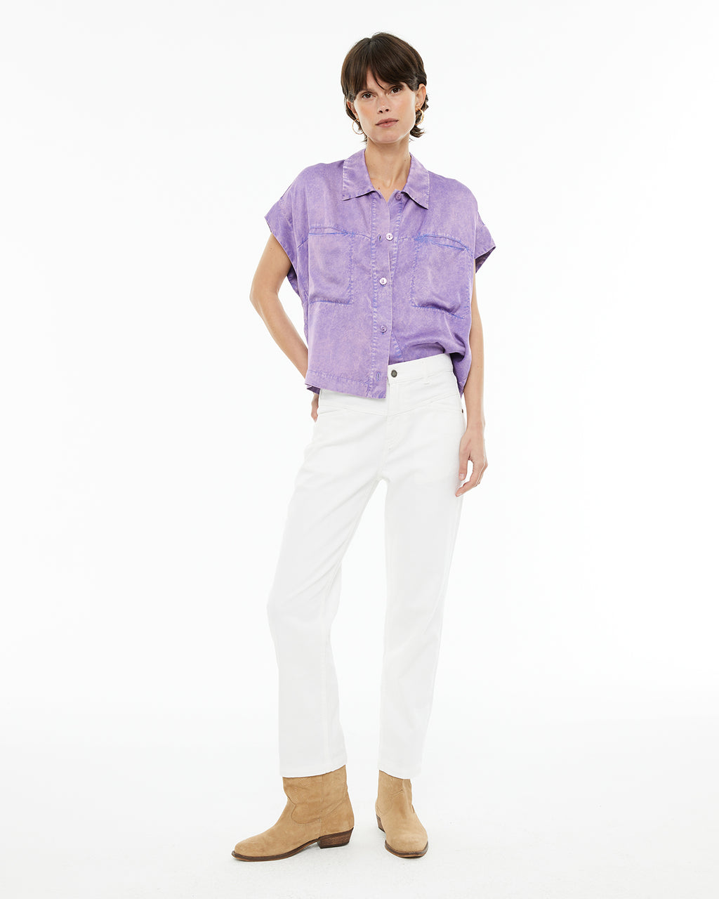 Camisa fluida cuello mao con bolsillos plastrón delanteros