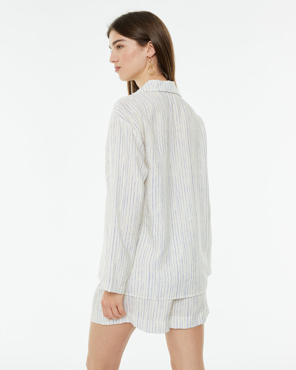 Camisa oversize de rayas de manga larga