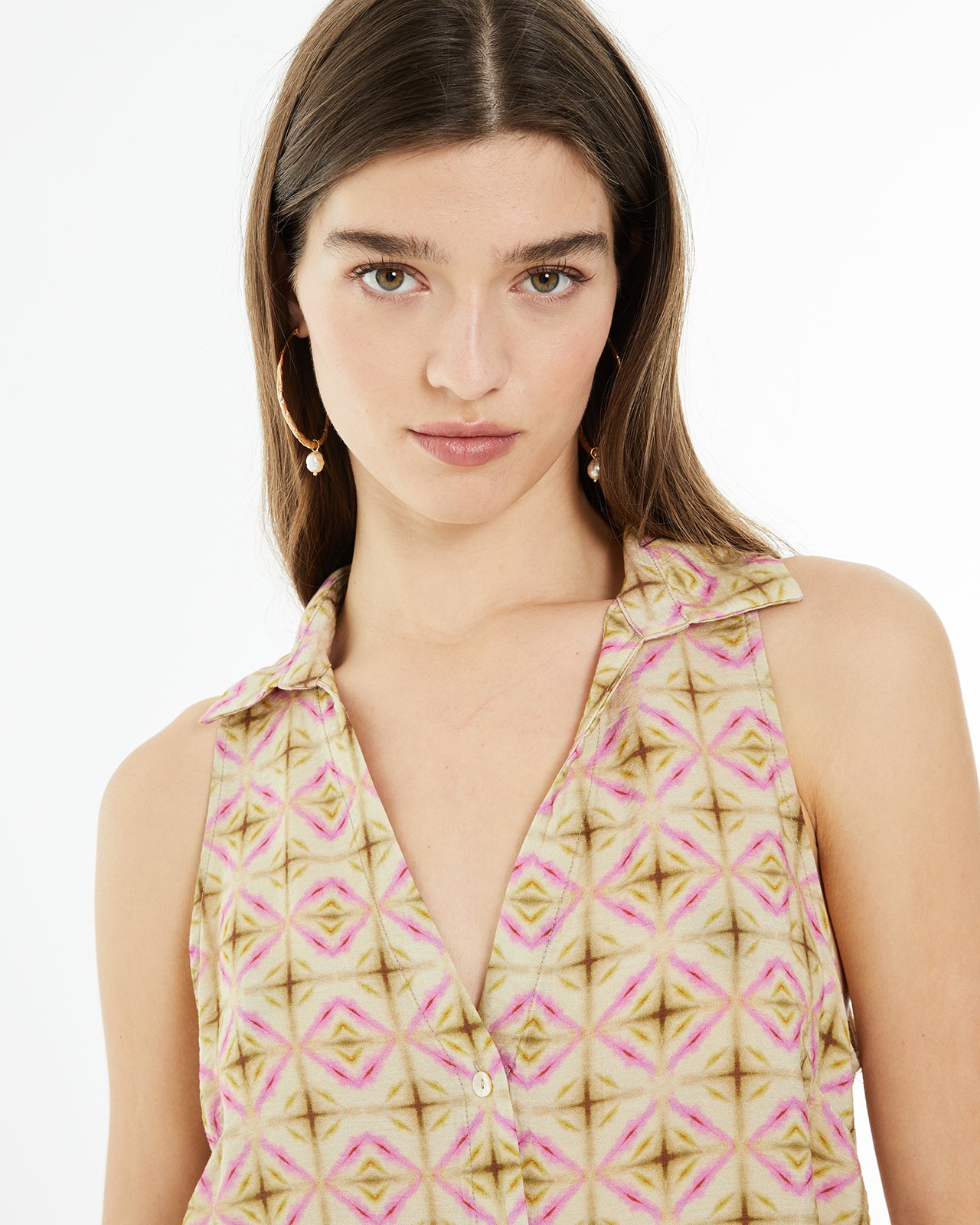 Camisa sin mangas con estampado geométrico