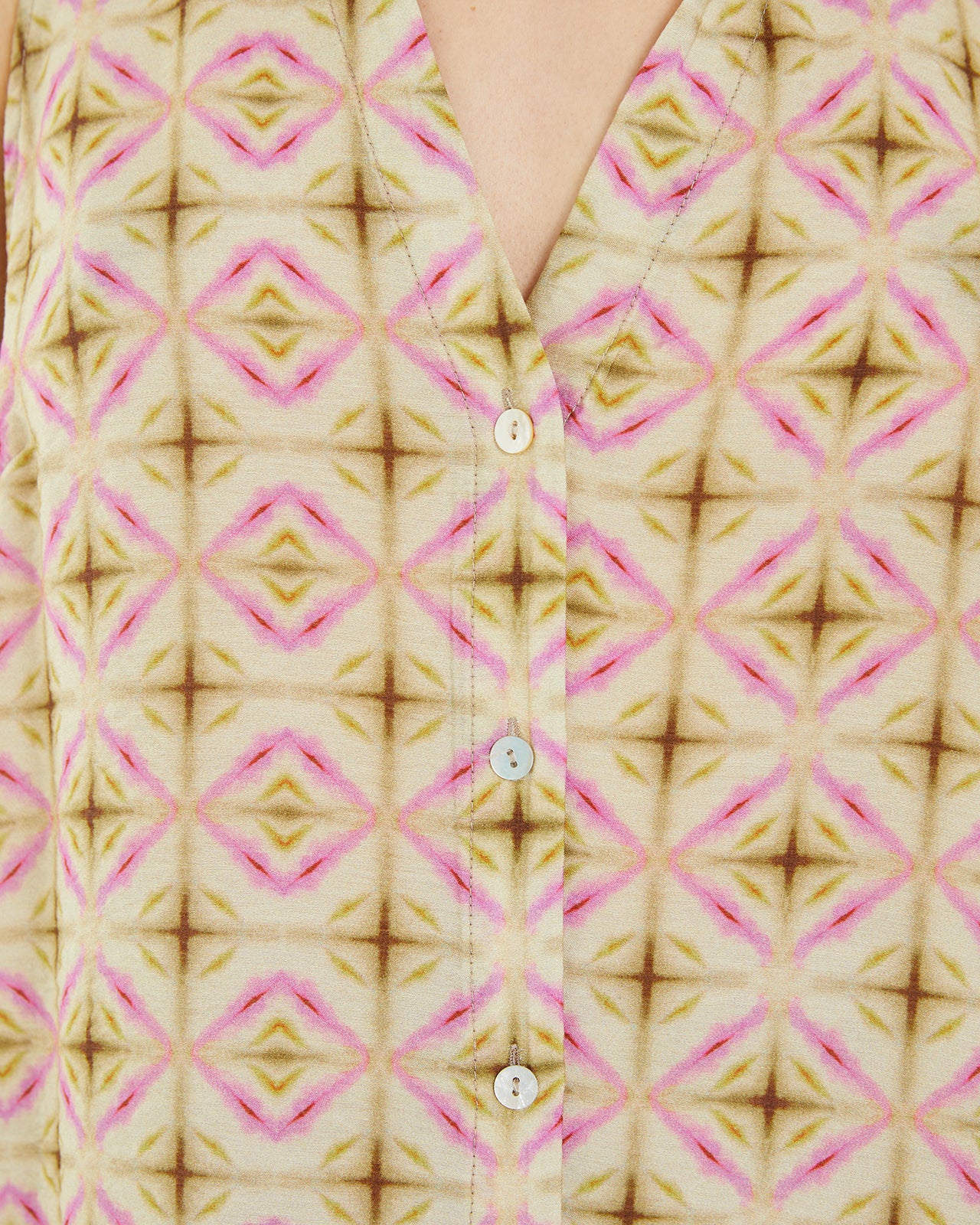Camisa sin mangas con estampado geométrico