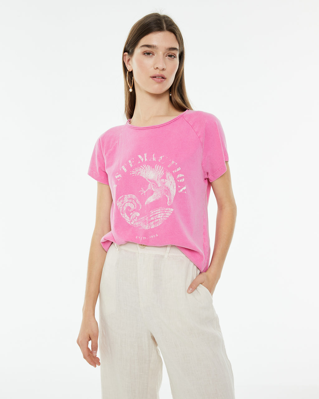Camiseta fucsia manga corta dibujo águila