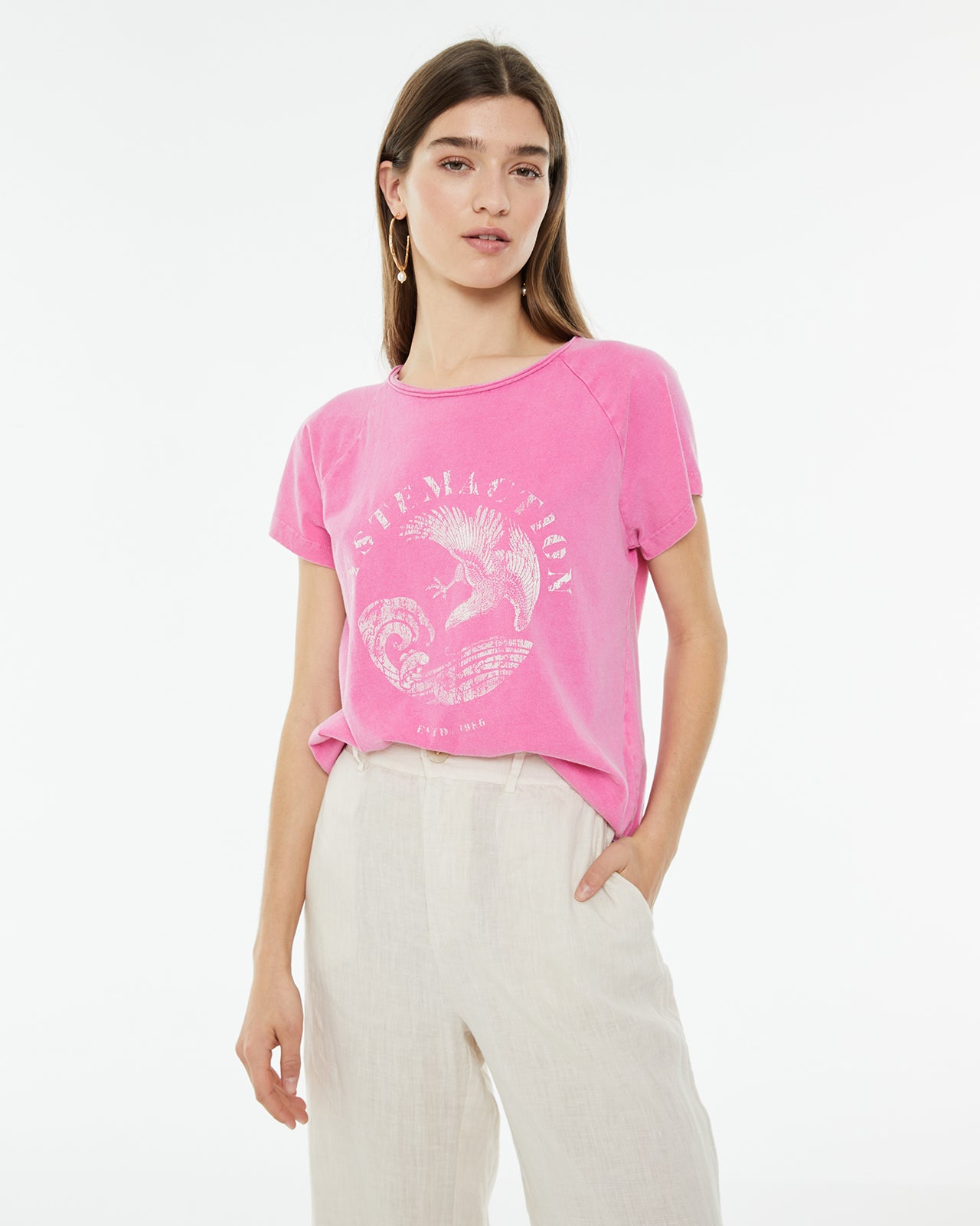 Camiseta fucsia manga corta dibujo águila