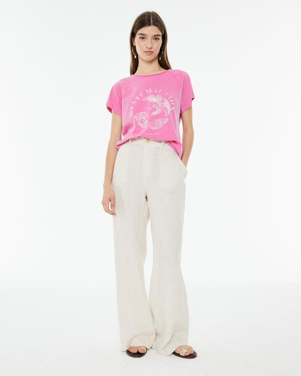 Camiseta fucsia manga corta dibujo águila