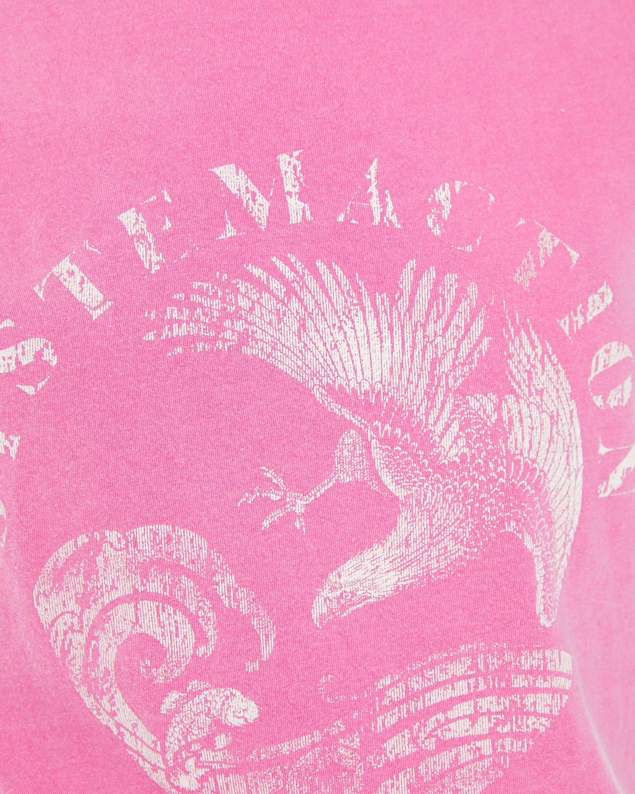 Camiseta fucsia manga corta dibujo águila