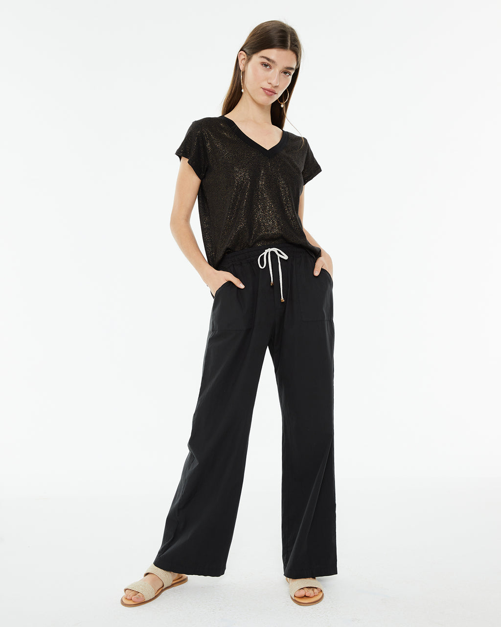 Camiseta de lino de cuello pico con detalle tira fantasía