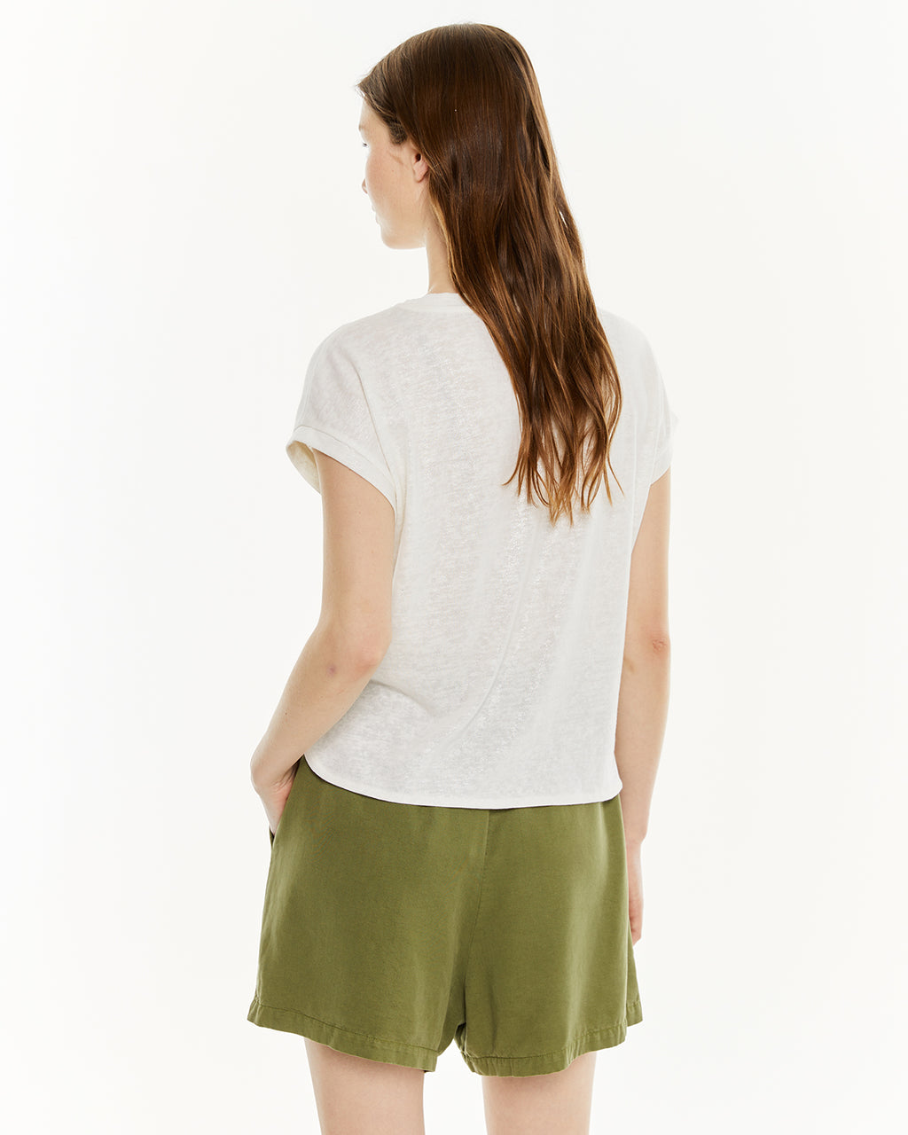Camiseta escote pico con detalle foil