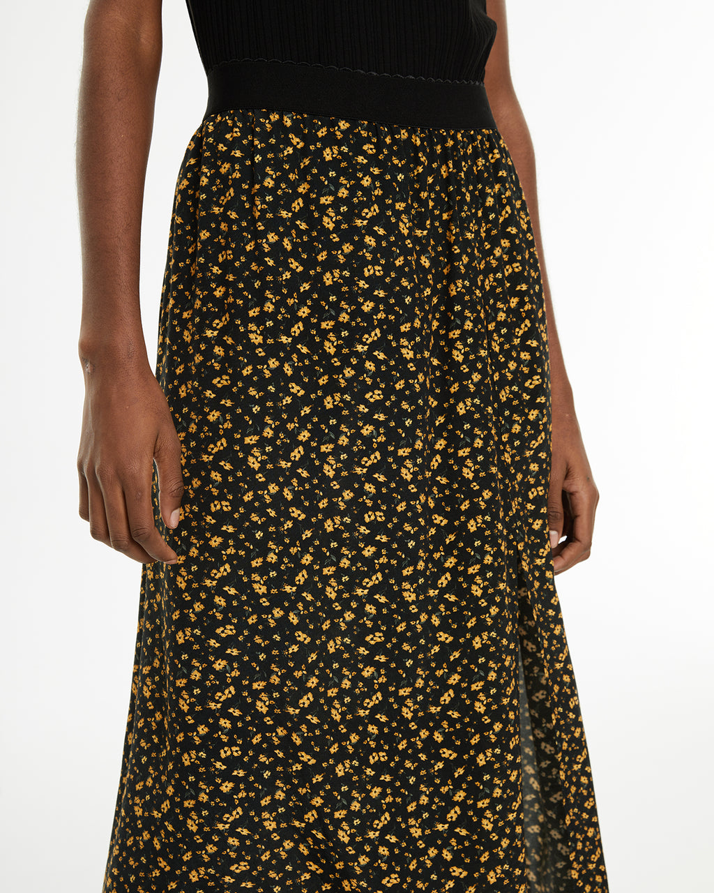 Falda midi evasé estampado floral