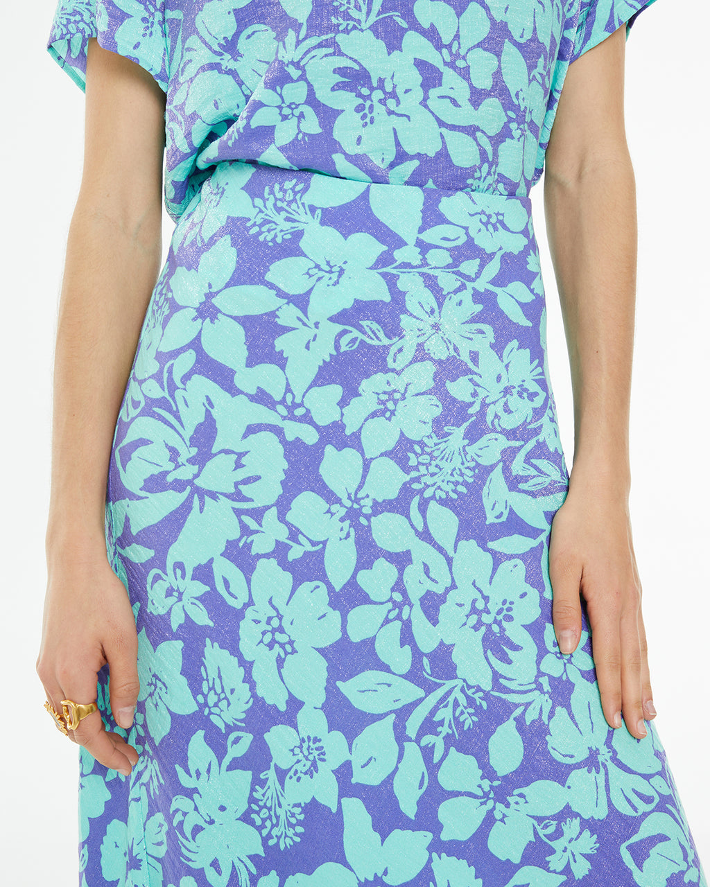 Falda midi estampado floral grande
