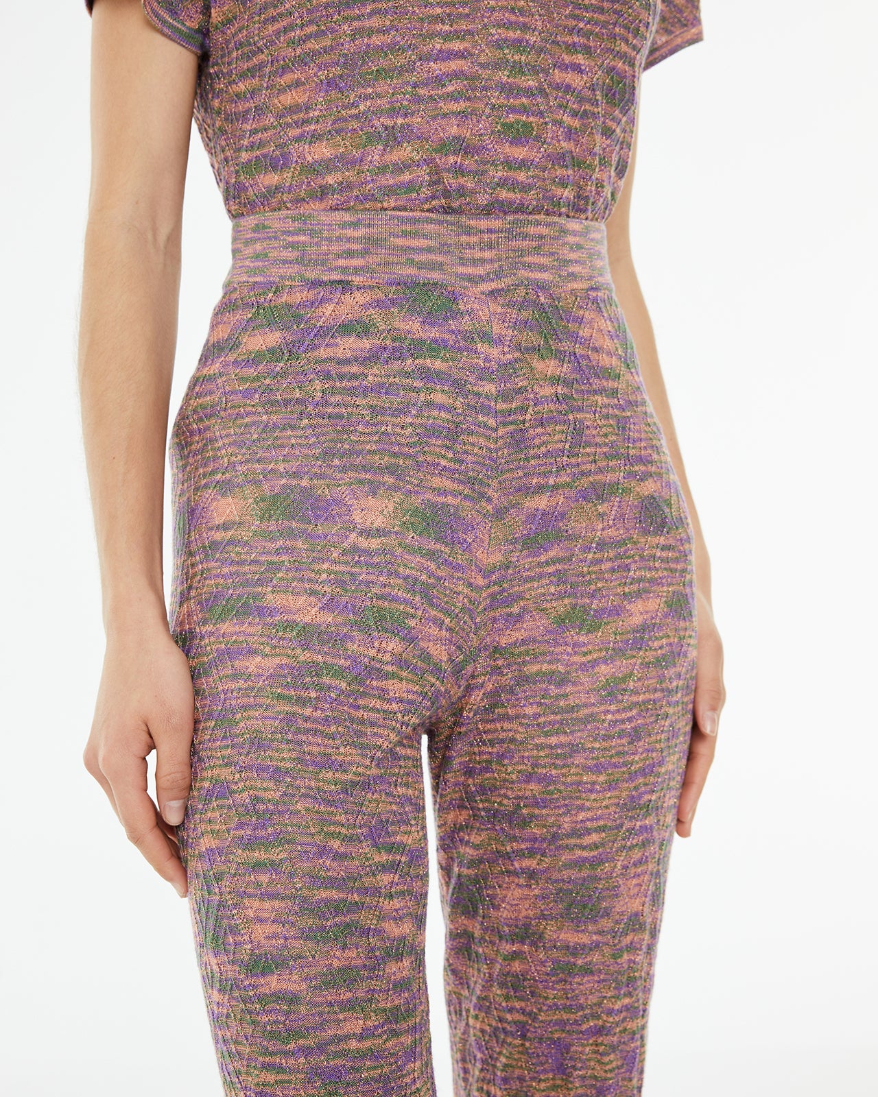 Pantalón de punto con lúrex entallado