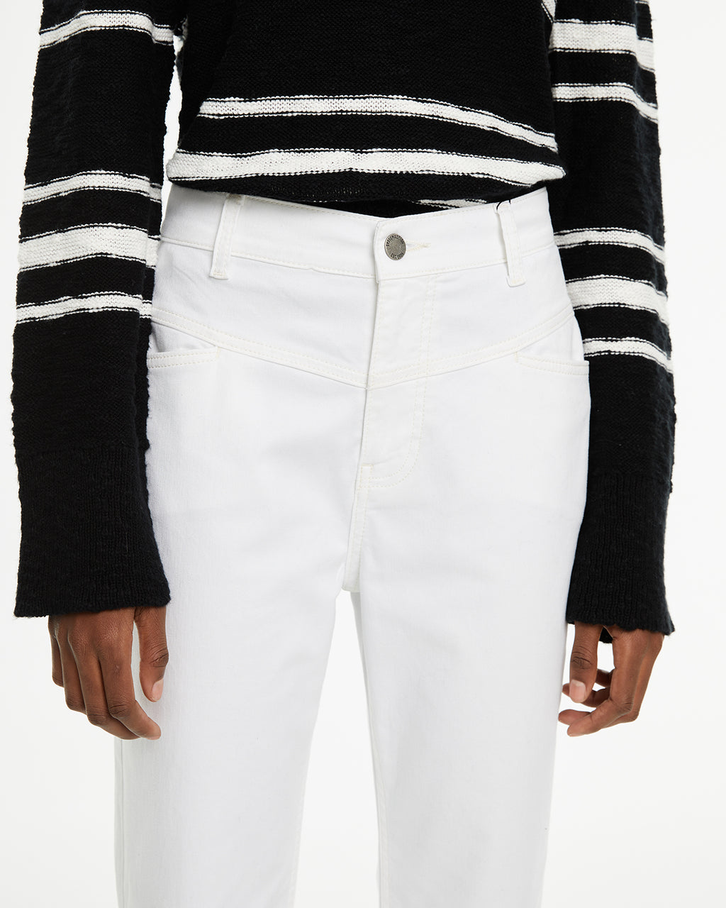 Pantalón vaquero blanco regular fit tiro medio