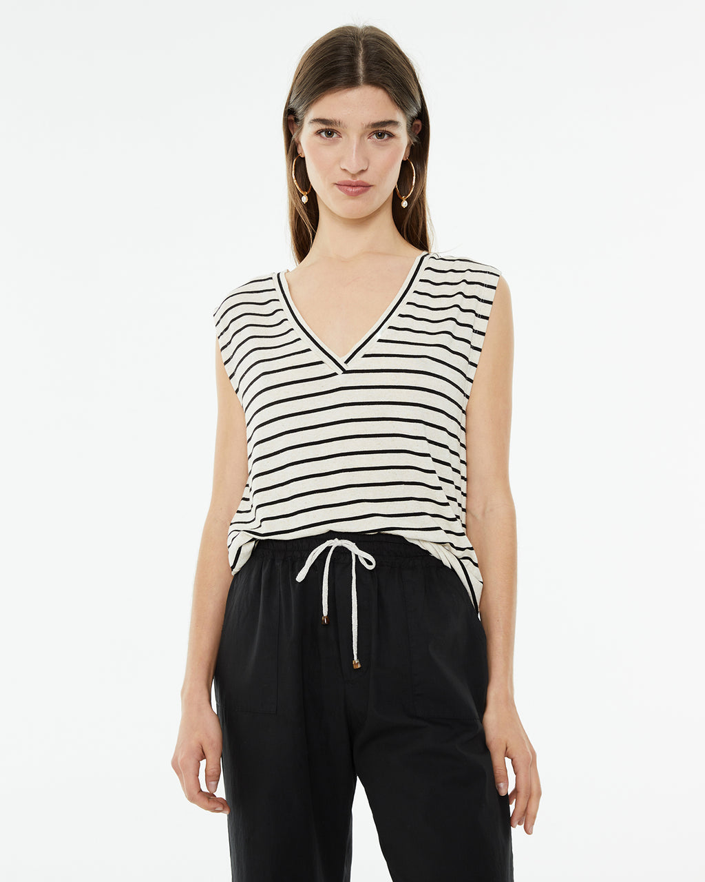 Top de rayas sin mangas escote pico