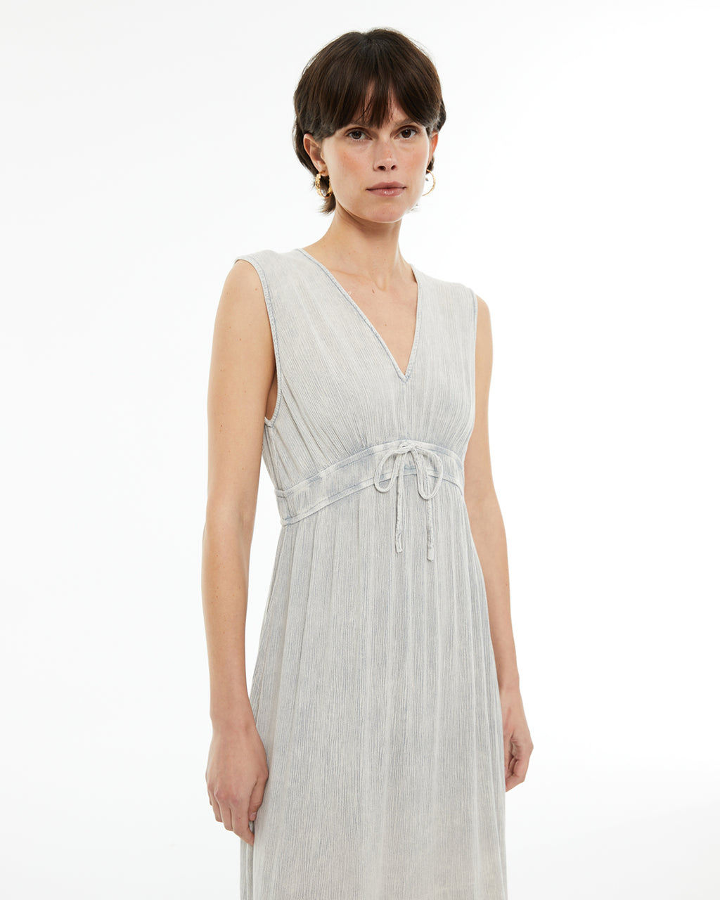 Vestido midi bambula con fruncido en la cintura