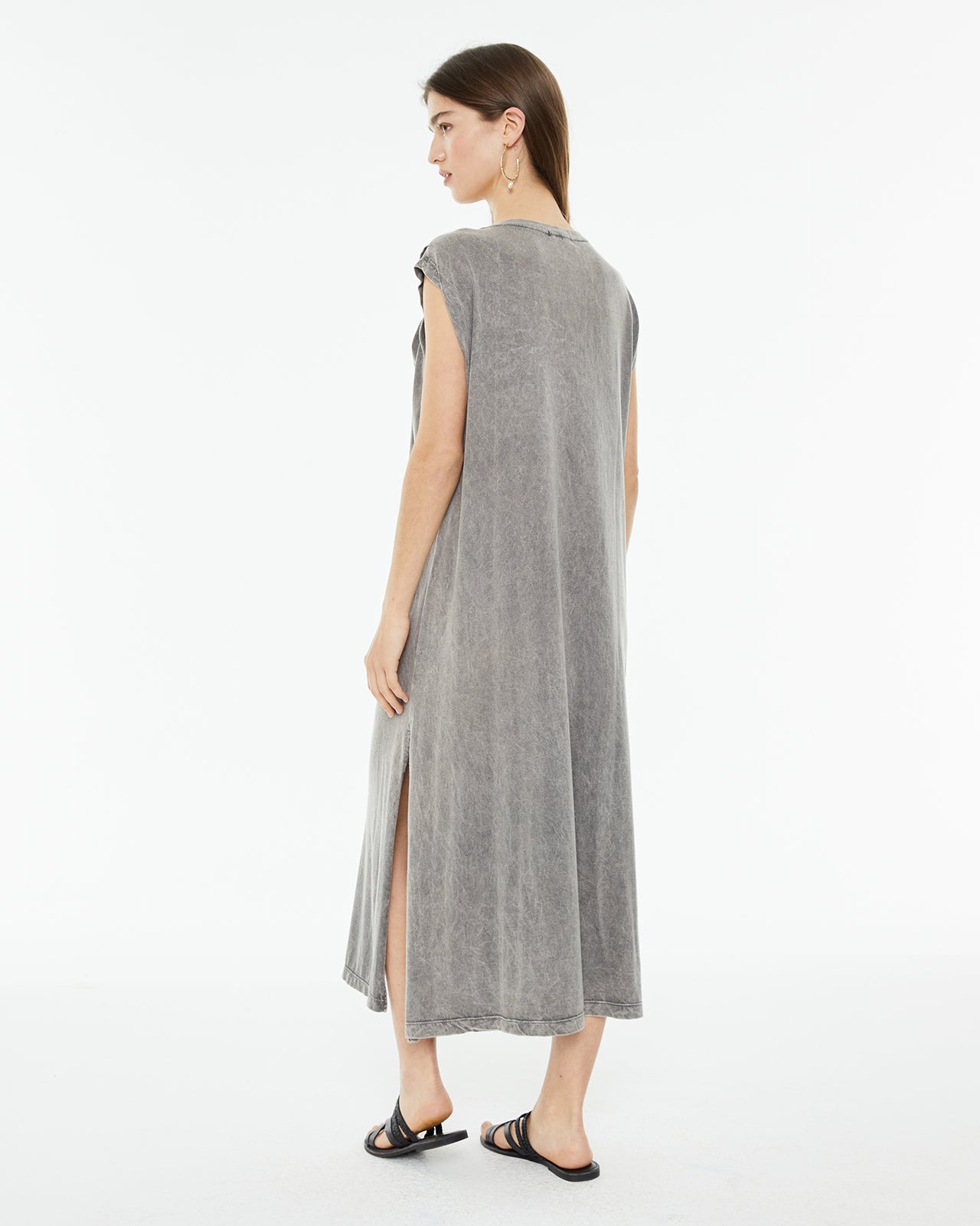 Vestido midi confort con abertura lateral