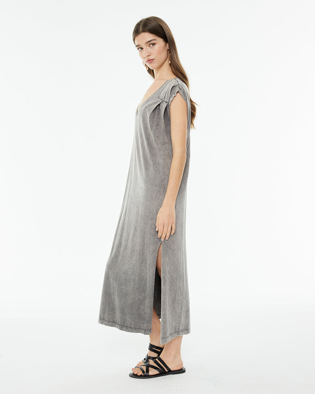 Vestido midi confort con abertura lateral