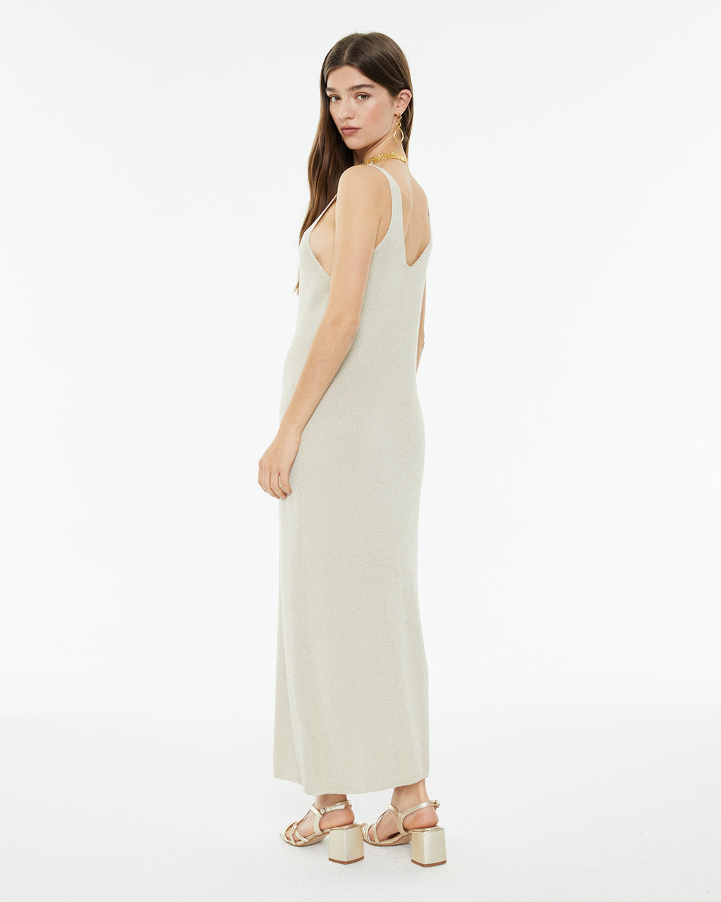 Vestido largo de punto con lúrex ajustado en cintura