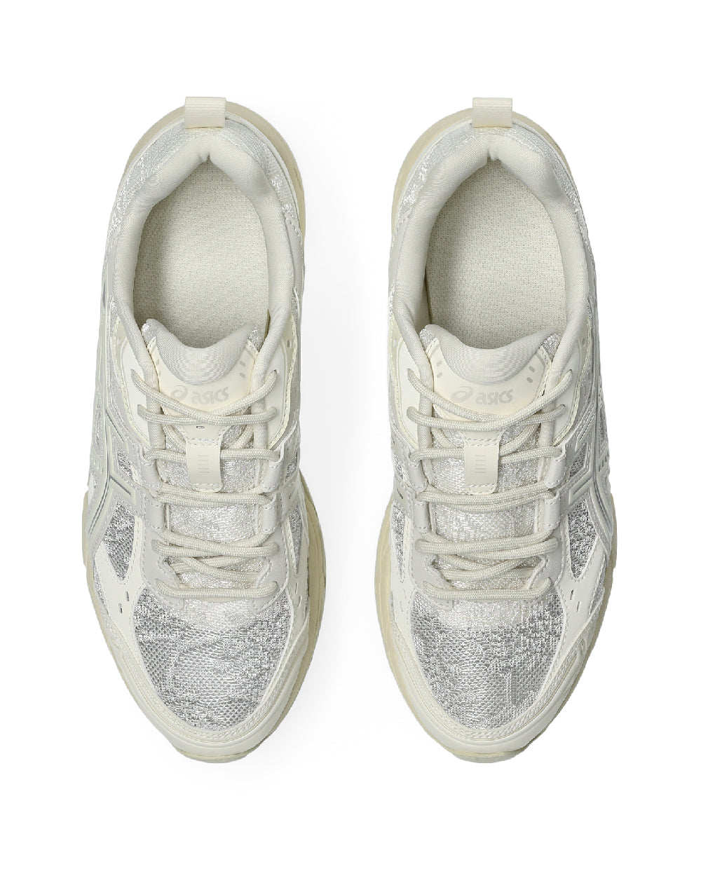 Zapatilla Asics Gel-Nunobiki blanco y crema